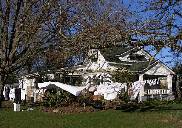 laundry hung out to dry at Goodwood House, Oregon